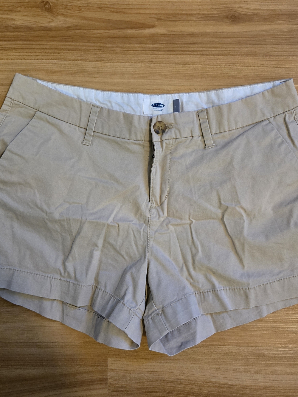 Old Navy Women's Beige/Tan Women's Chino Bermuda Shorts